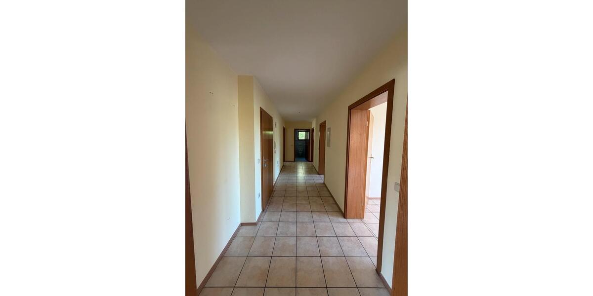 Etagenwohnung Essenbach - 4 Zimmer, 103 m&sup2;, 1.250&euro; | Angebot:26413742
