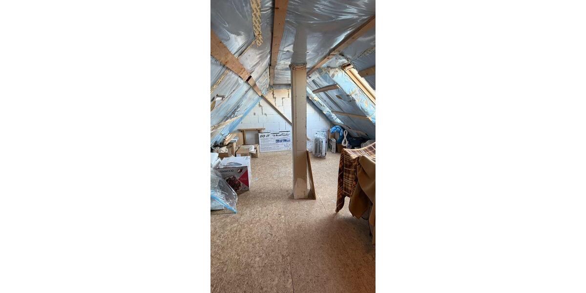 Dachgeschoßwohnung Stralsund - 3 Zimmer, 72 m&sup2;, 828&euro; | Angebot:26649256