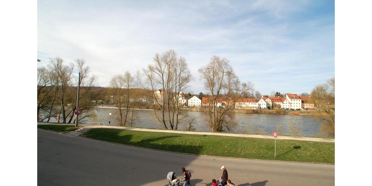 Voll möblierte 2 Zimmer Wohnung direkt an der Donau - ab 01.02.2026 2 zimmer