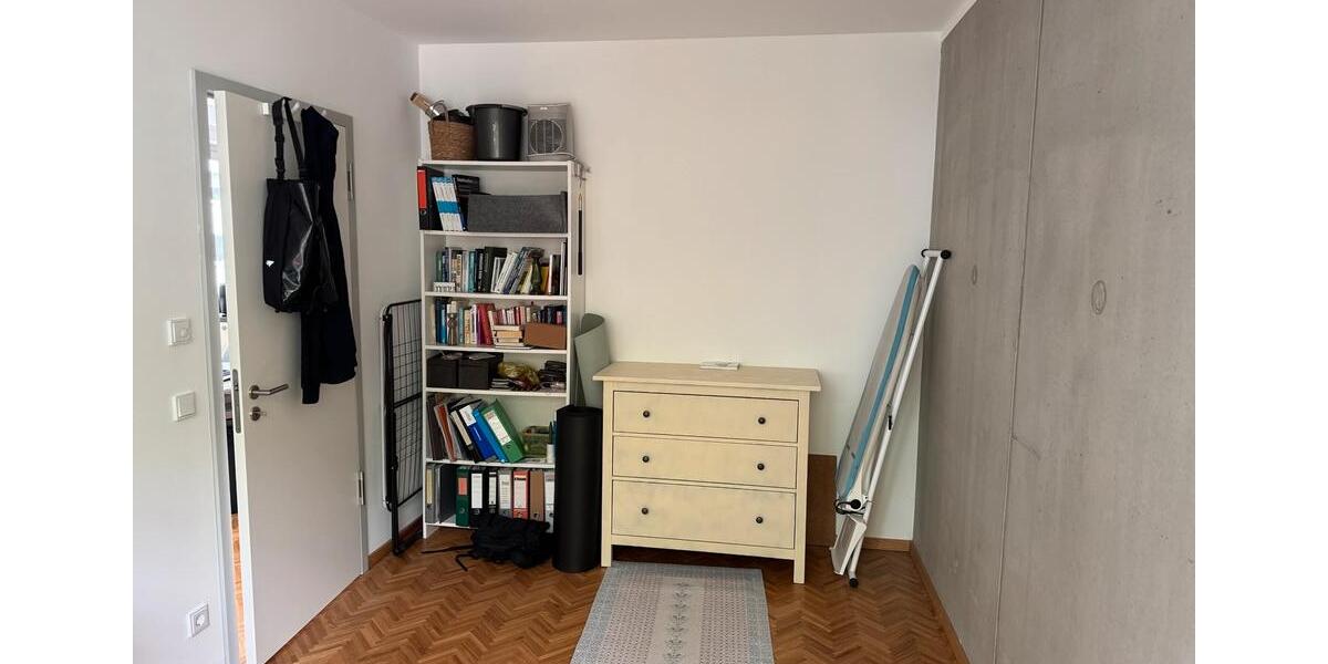 Etagenwohnung Berlin Mitte - 2.5 Zimmer, 80 m&sup2;, 2.100&euro; | Angebot:26645860