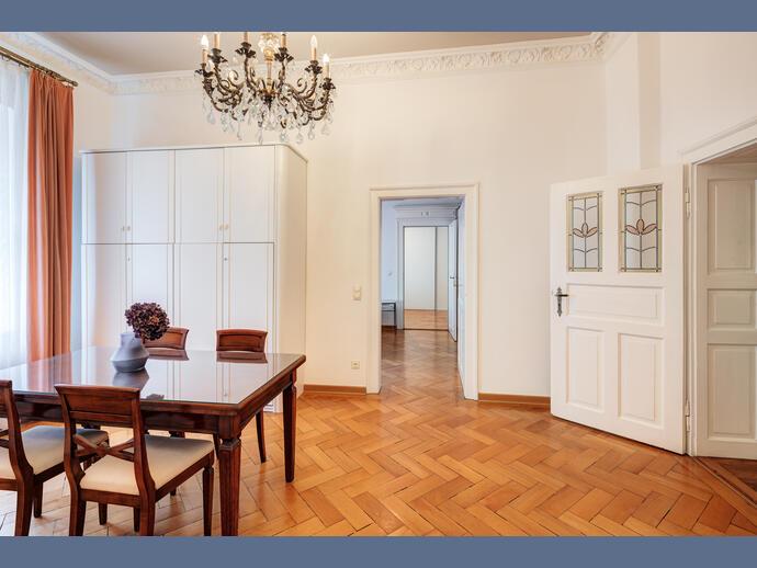 Wohnen auf Zeit München Schwabing-Freimann - 4 Zimmer, 127 m&sup2;, 4.370&euro; | Angebot:26389533