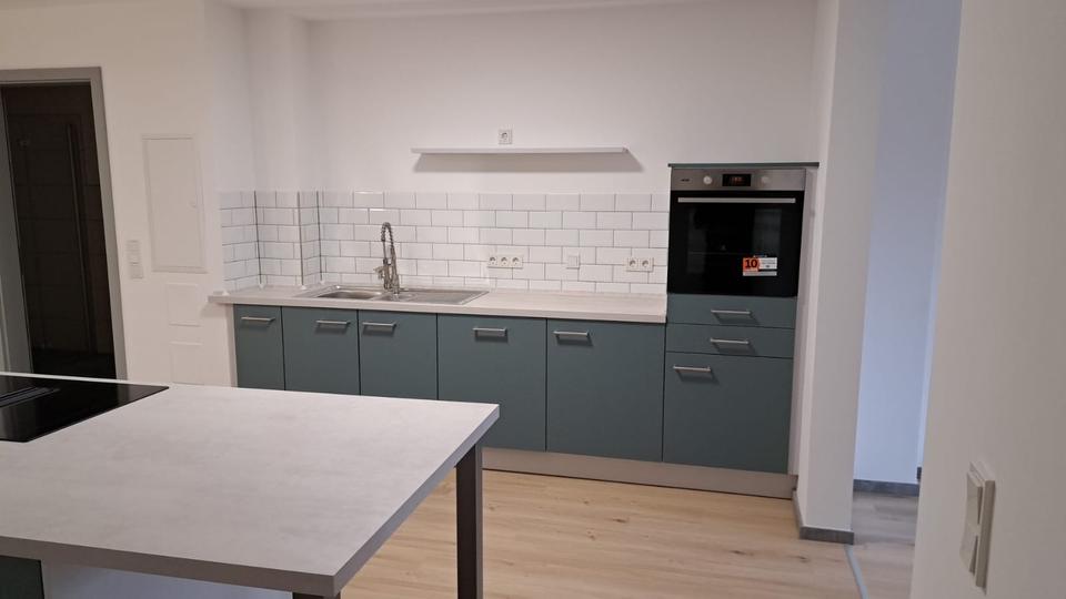 Etagenwohnung Saarbrücken Brebach-Fechingen - 3 Zimmer, 80 m&sup2;, 1.050&euro; | Angebot:24521174