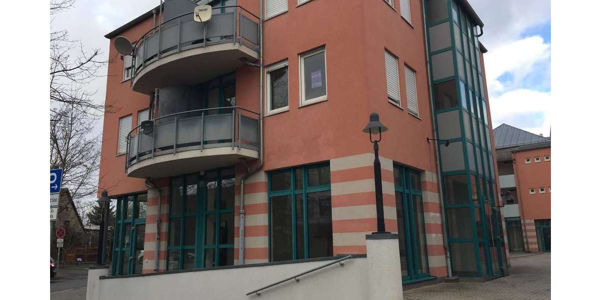 Praktische Gewerbeeinheit für BüroPraxis oder Einzelhandel - Wohn- & Geschäftshaus Wurzen Altstadt | Angebot:25094925