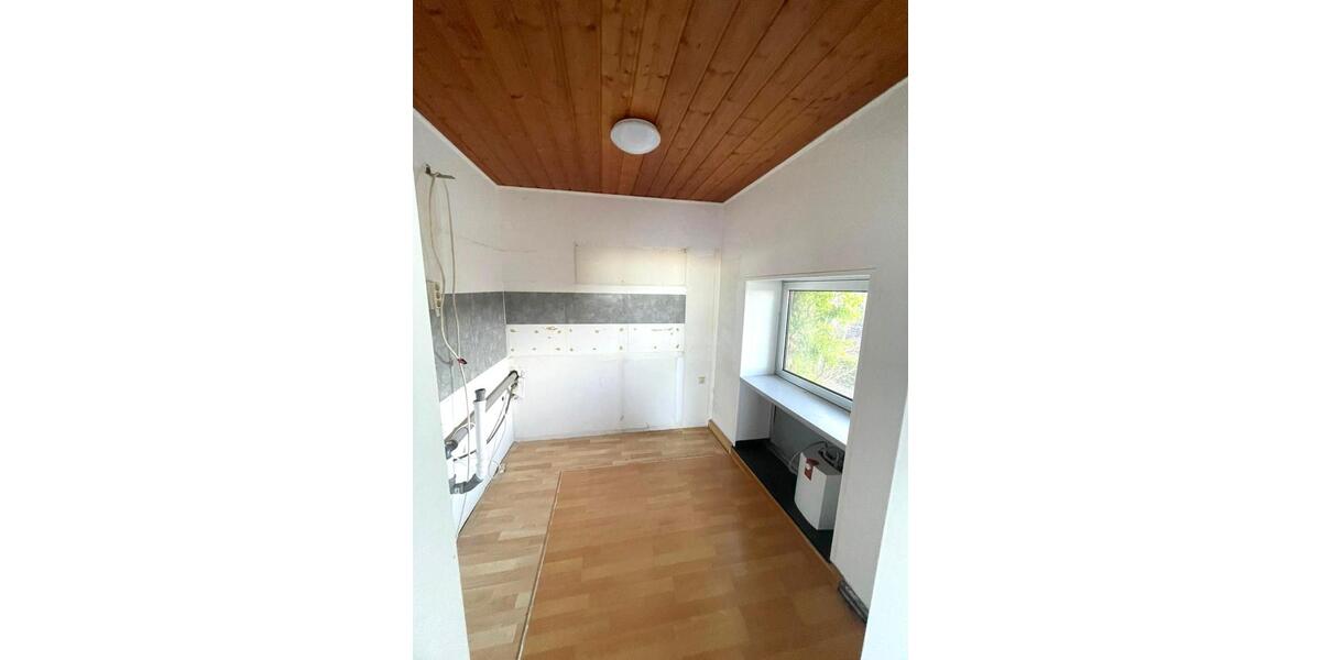 Etagenwohnung Nideggen - 2 Zimmer, 64 m&sup2;, 450&euro; | Angebot:25978473