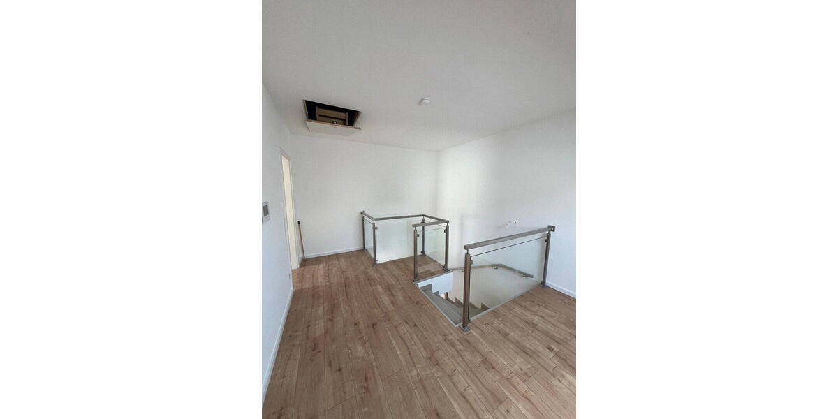 Doppelhaushälfte Rümmelsheim - 6 Zimmer, 182 m&sup2;, 2.000&euro; | Angebot:26155652