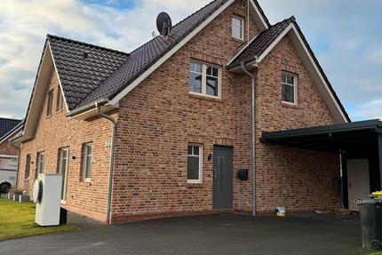 Haus Ihlow - 4 Zimmer, 120 m&sup2;, 1.075&euro; | Angebot:26051492