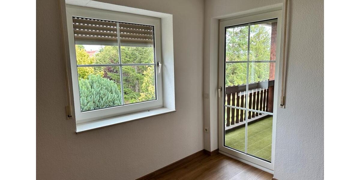 Dachgeschoßwohnung Neuhof an der Zenn - 6 Zimmer, 110 m&sup2;, 990&euro; | Angebot:24392999