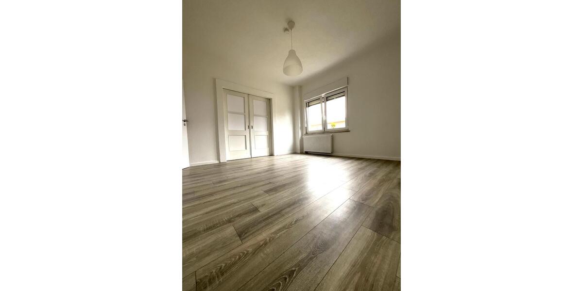 Erdgeschoßwohnung Schönebeck (Elbe) - 2 Zimmer, 64 m&sup2;, 500&euro; | Angebot:26038321