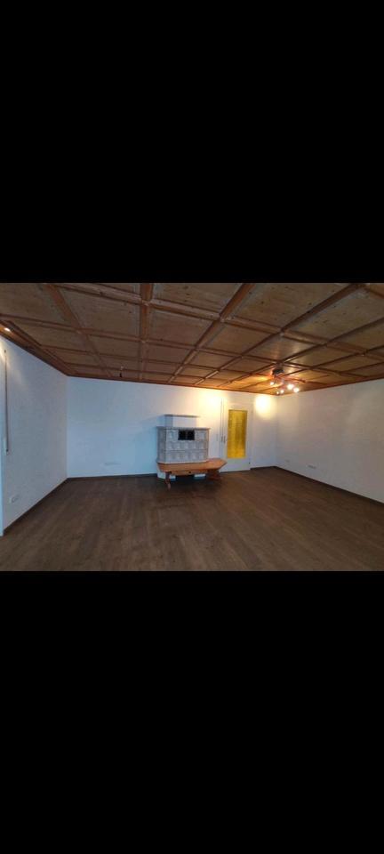 Schöne 3 Zimmer Souterrain Wohnung Oberhausen OBB