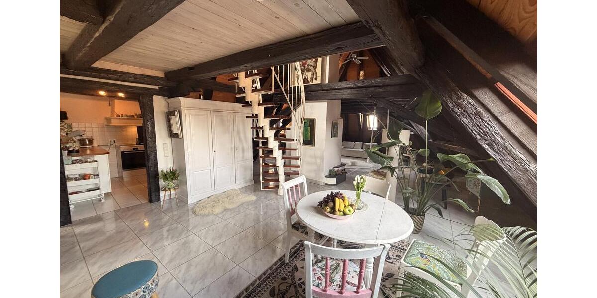 Maisonettenwohnung Staufen im Breisgau - 3 Zimmer, 140 m&sup2;, 1.300&euro; | Angebot:25979292