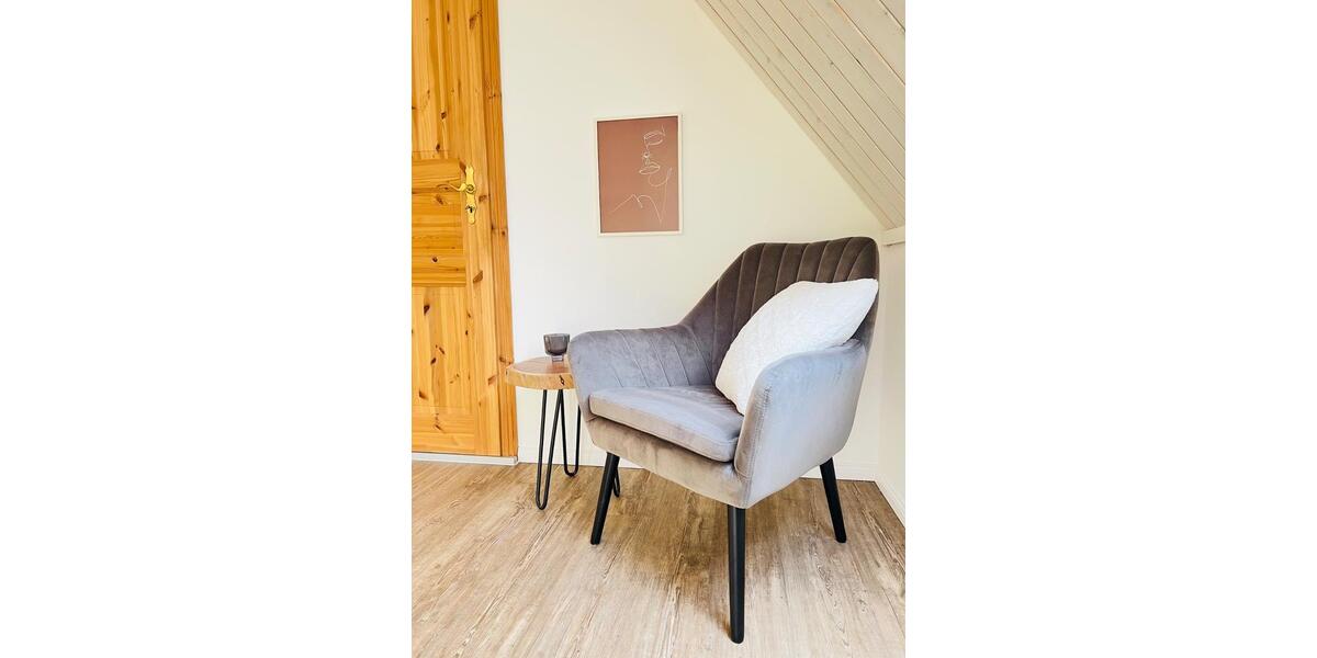 Einfamilienhaus Gelting - 7 Zimmer, 150 m&sup2;, 2.190&euro; | Angebot:24598215