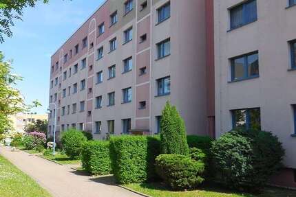 Wohnung Döbeln Pommlitz - 3 Zimmer, 58 m&sup2;, 295&euro; | Angebot:27071382