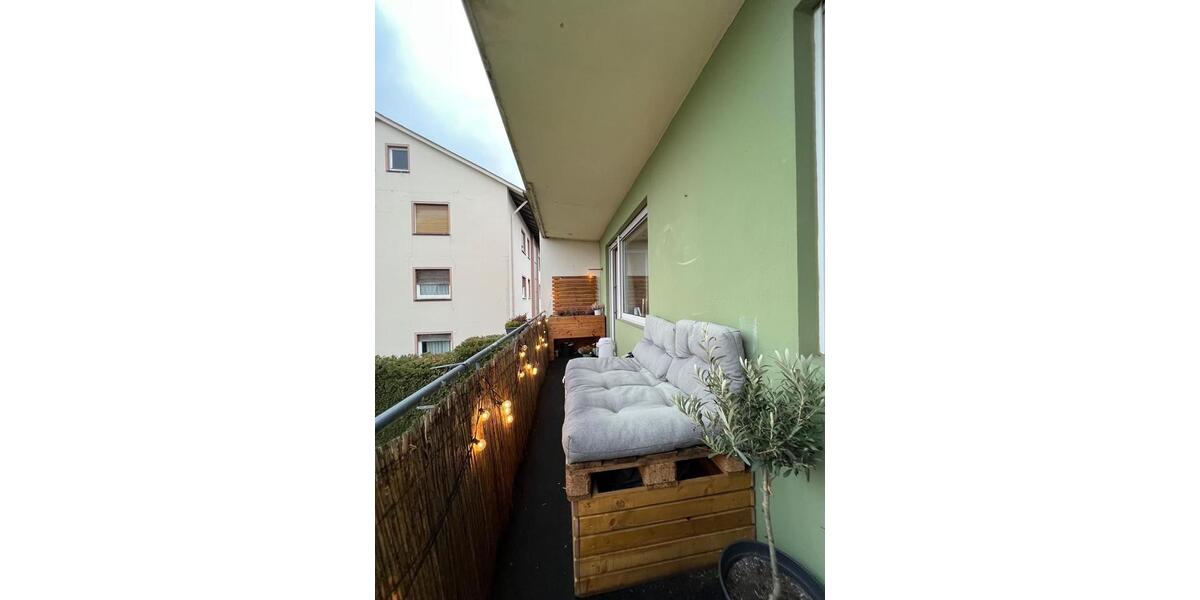 Etagenwohnung Lage - 1 Zimmer, 71 m&sup2;, 590&euro; | Angebot:25719986