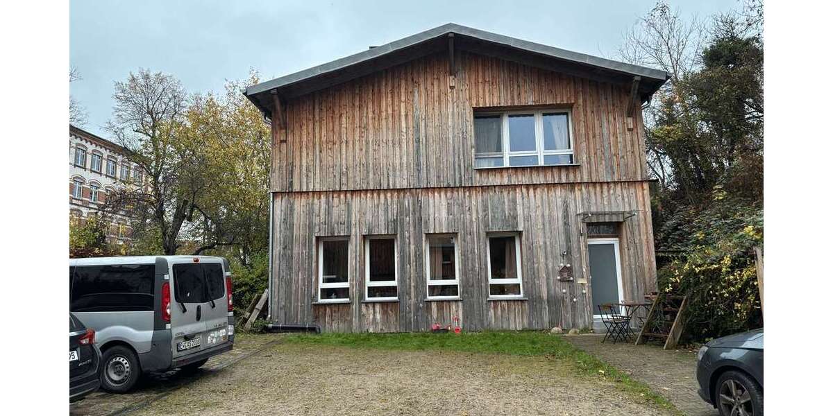 Etagenwohnung Eberswalde - 4 Zimmer, 120 m&sup2;, 1.500&euro; | Angebot:25661771