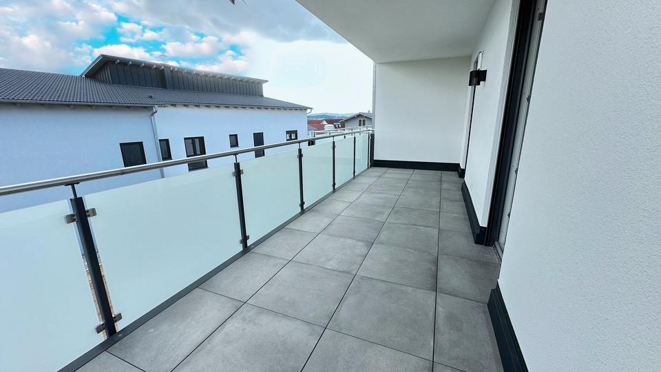 Etagenwohnung Cham - 4 Zimmer, 133 m&sup2;, 1.230&euro; | Angebot:26603948