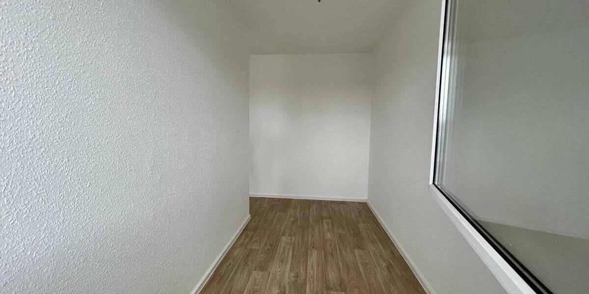 Etagenwohnung Chemnitz Helbersdorf - 5 Zimmer, 128 m&sup2;, 722&euro; | Angebot:26753525