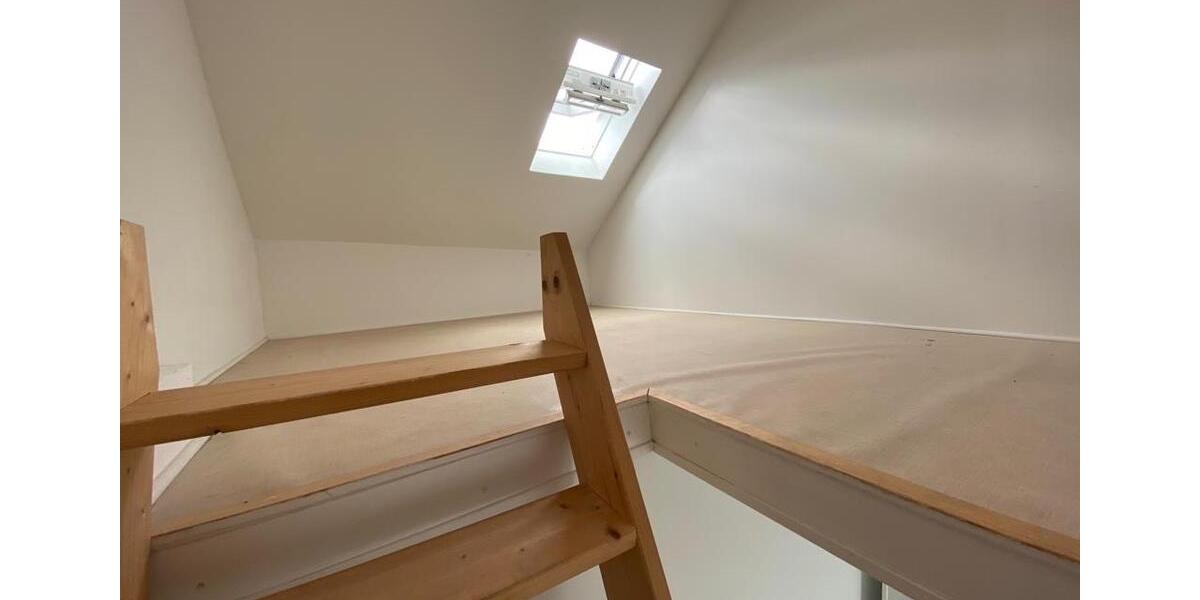 Dachgeschoßwohnung Aachen Aachen-Mitte - 1 Zimmer, 58 m&sup2;, 850&euro; | Angebot:25102669