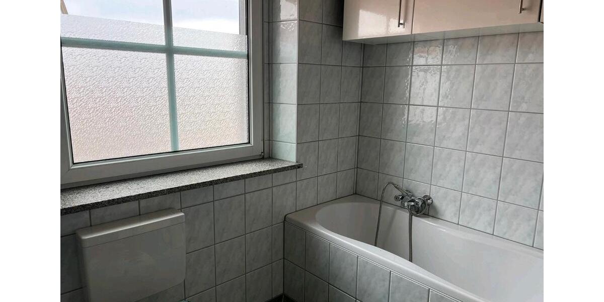Etagenwohnung Pfreimd - 3.5 Zimmer, 90 m&sup2;, 780&euro; | Angebot:25959654