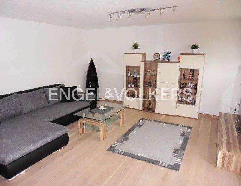 Etagenwohnung Ofterdingen - 2 Zimmer, 77 m&sup2;, 788&euro; | Angebot:25227384