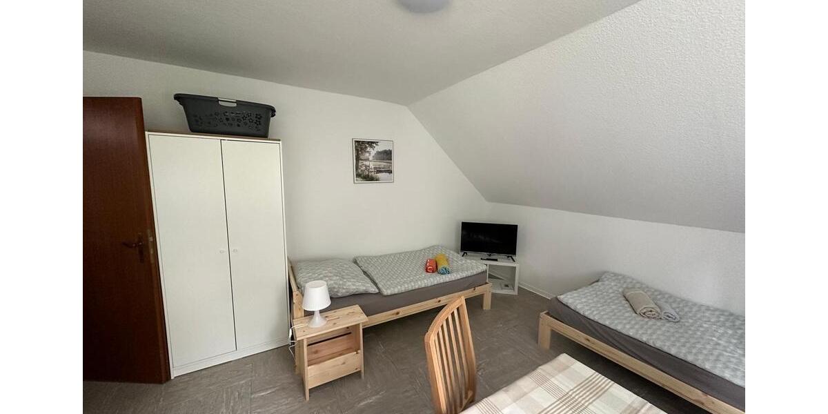Etagenwohnung Siegen Eiserfeld - 1 Zimmer, 24 m&sup2;, 18&euro; | Angebot:24510651