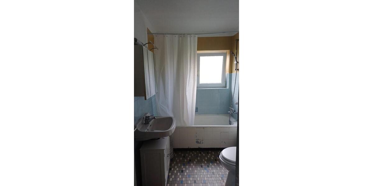 Erdgeschoßwohnung Feuchtwangen - 2.5 Zimmer, 64 m&sup2;, 620&euro; | Angebot:26238604