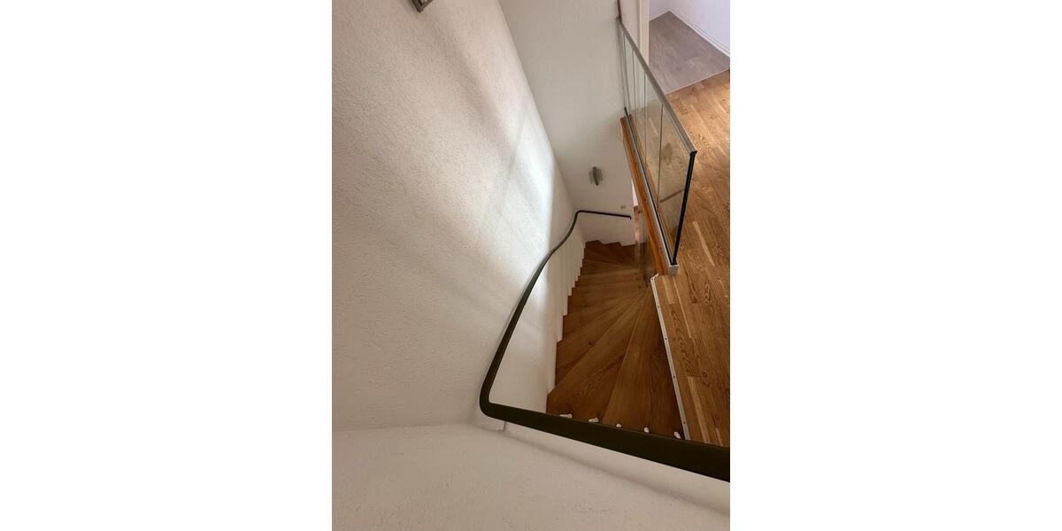 Einfamilienhaus Mainz Gonsenheim - 5 Zimmer, 144 m&sup2;, 2.250&euro; | Angebot:26615151
