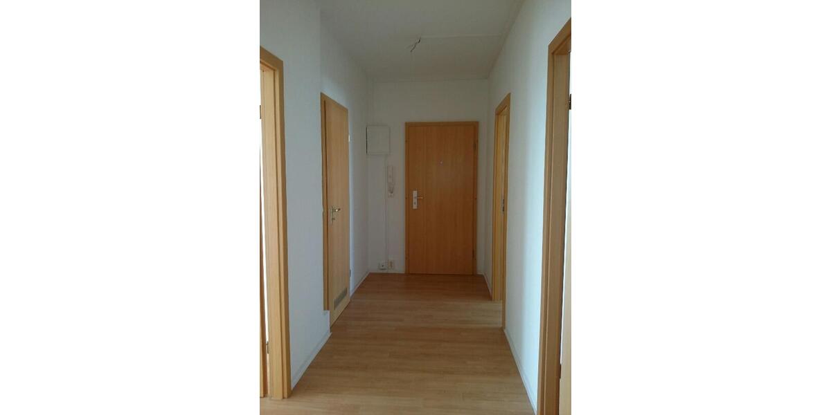Etagenwohnung Kirchberg - 3 Zimmer, 70 m&sup2;, 417&euro; | Angebot:26060667