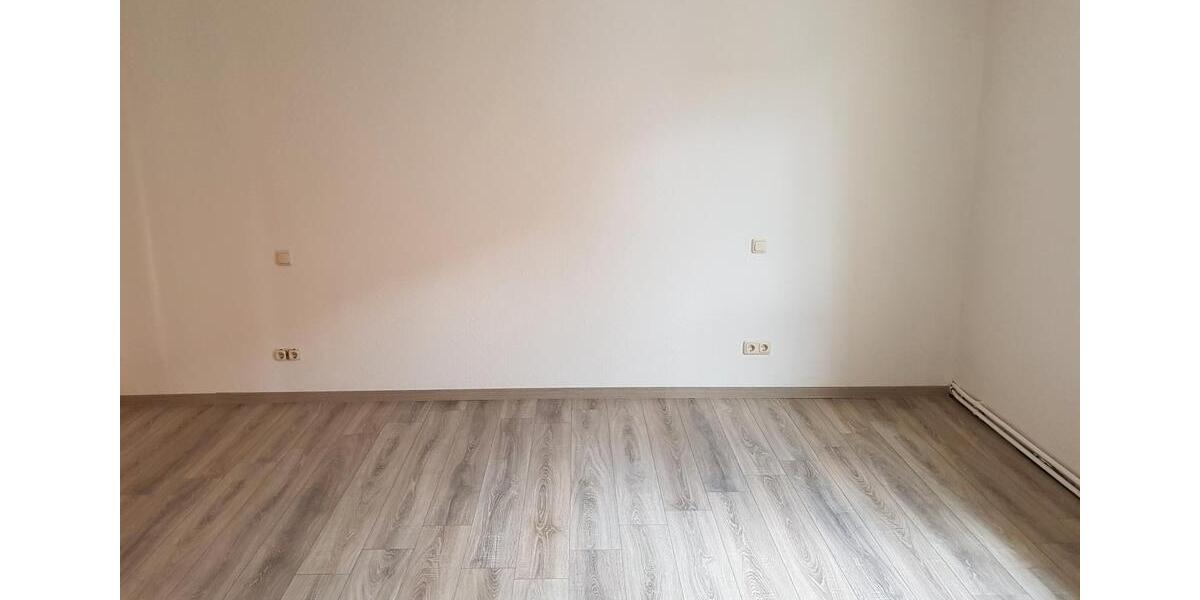 Dachgeschoßwohnung Springe - 3.5 Zimmer, 100 m&sup2;, 800&euro; | Angebot:26632679