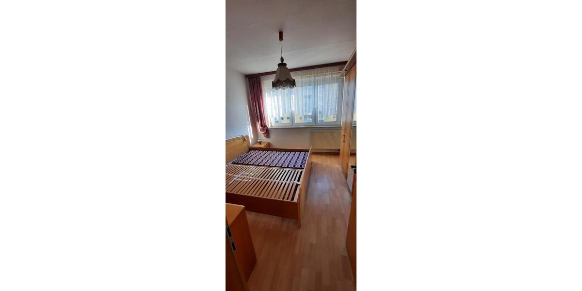 Etagenwohnung Sömmerda - 3 Zimmer, 63 m&sup2;, 399&euro; | Angebot:24650676