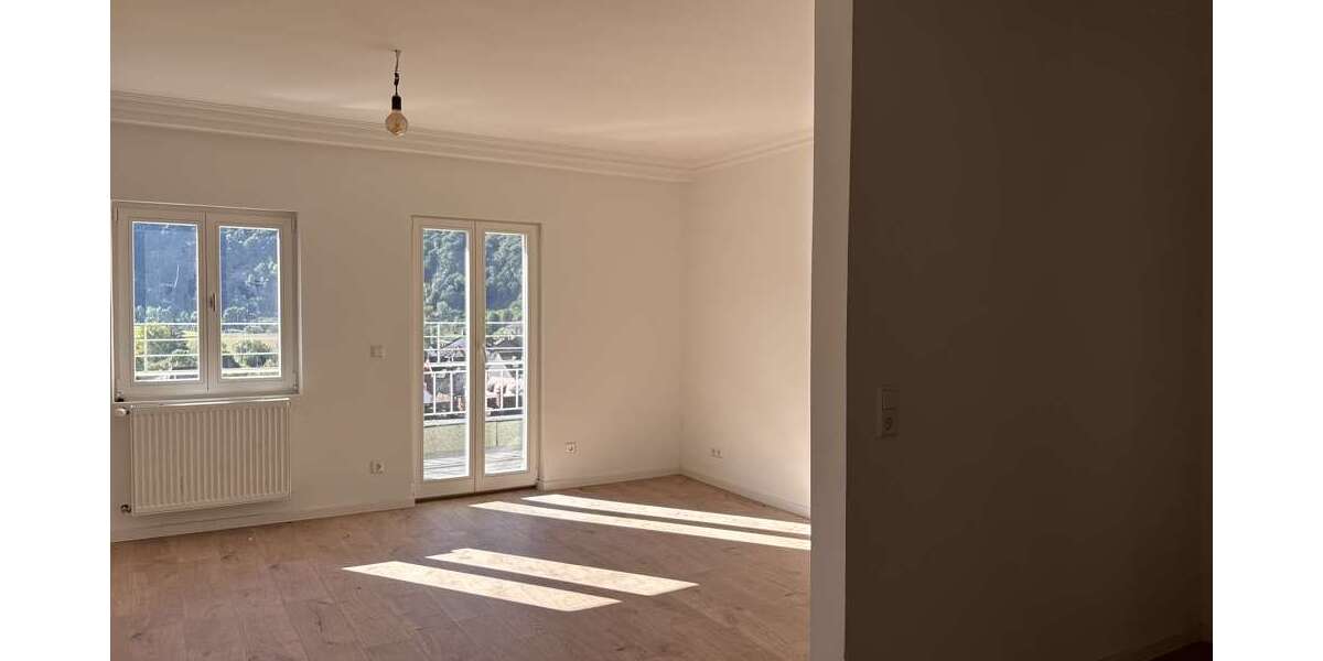 Wohnung zum Mieten in Neckarsteinach 1.250 € 145 m² 4 zimmer