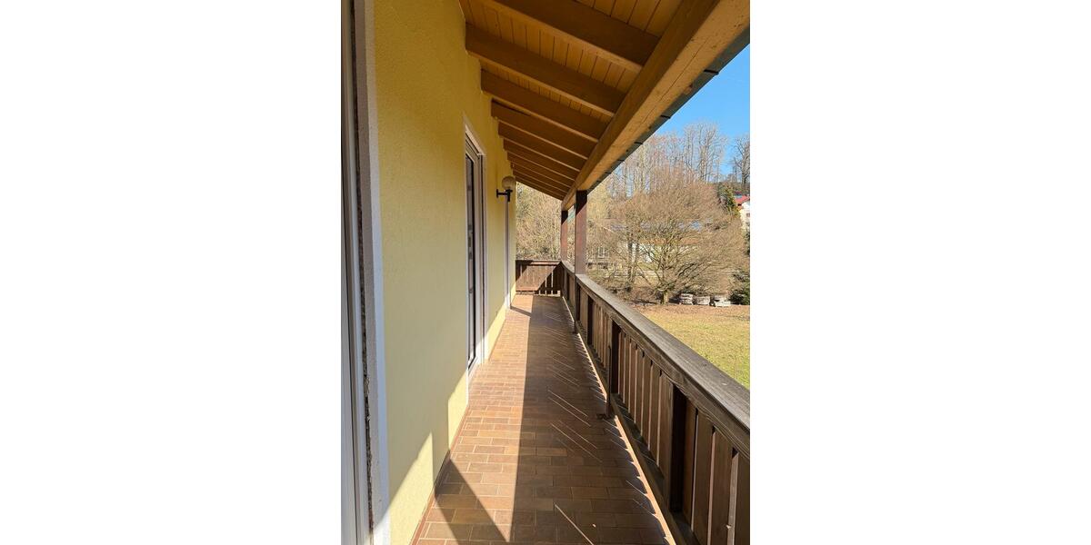 Doppelhaushälfte Isen - 4 Zimmer, 160 m&sup2;, 1.900&euro; | Angebot:25414681