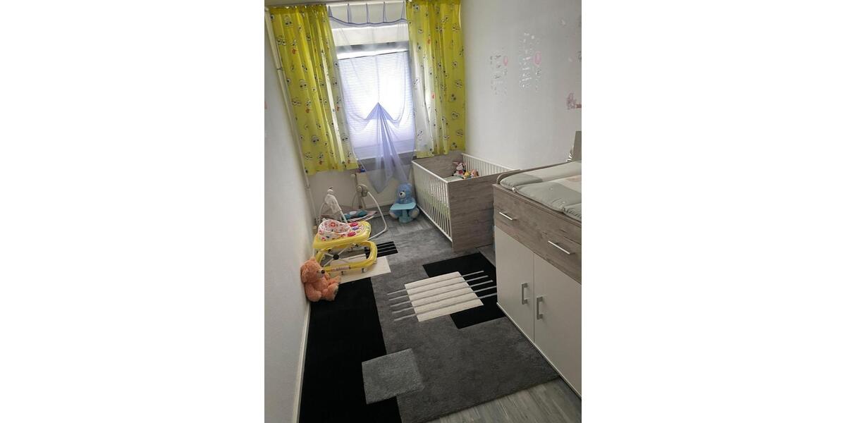 Etagenwohnung Eisleben (Lutherstadt) - 3 Zimmer, 70 m&sup2;, 755&euro; | Angebot:26444516