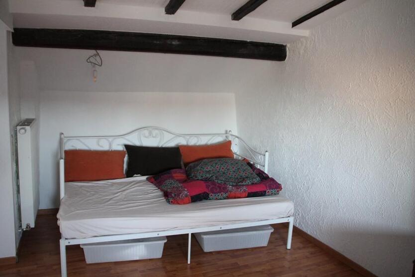 Schöne 1,5 Zimmer mit Bad in Kerpen