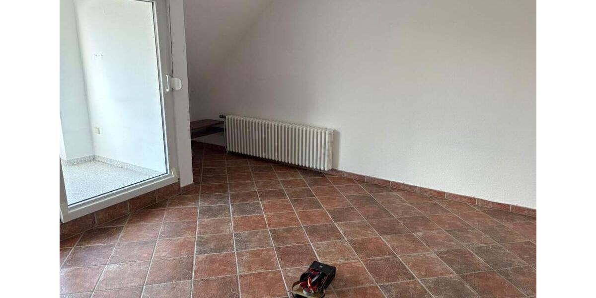 Etagenwohnung Duisburg Walsum - 5 Zimmer, 125 m&sup2;, 1.430&euro; | Angebot:25891647