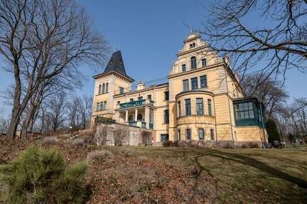 Wohnung zum Mieten in Radebeul 1.920 € 160 m² 5 zimmer