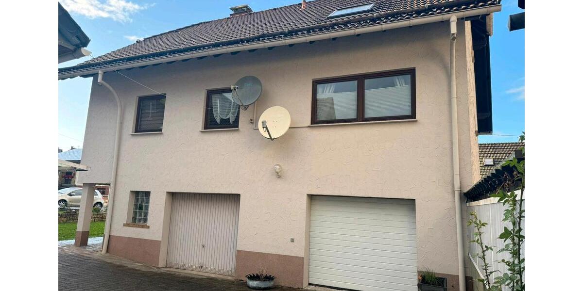 Einfamilienhaus in 55765 Birkenfeld zur vermieten. 6 zimmer