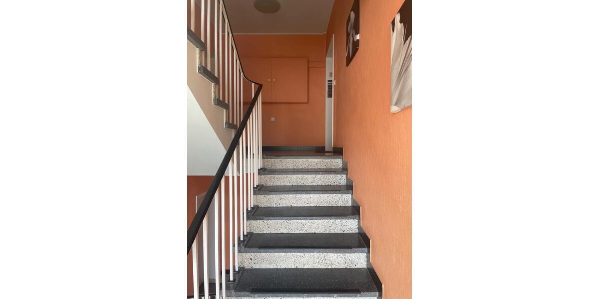 Etagenwohnung Warstein - 4 Zimmer, 106 m&sup2;, 780&euro; | Angebot:26512053