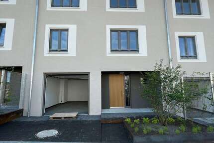 Haus Pfinztal - 5.5 Zimmer, 198 m&sup2;, 2.195&euro; | Angebot:26737317