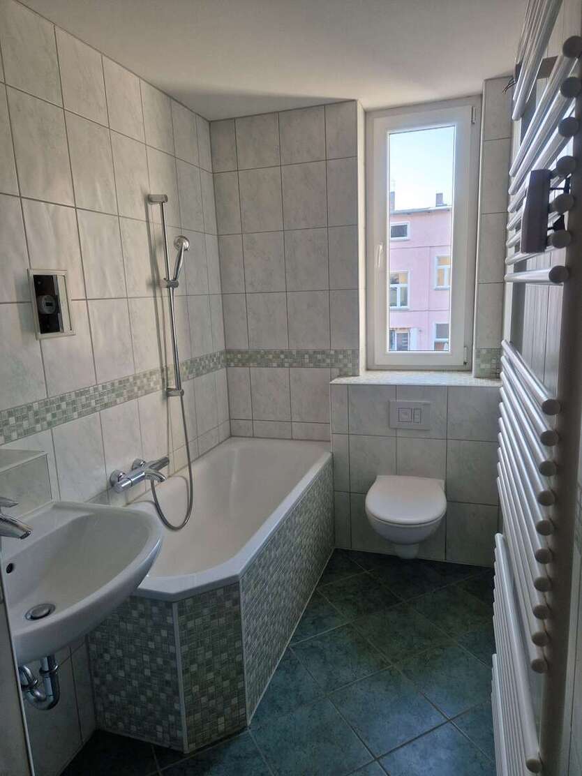 Wohnung zum Mieten in Schönebeck 330 € 54.04 m² 2 zimmer