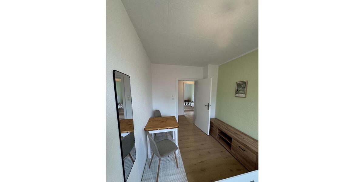 Etagenwohnung Mainz Neustadt - 4 Zimmer, 25 m&sup2;, 555&euro; | Angebot:26262533