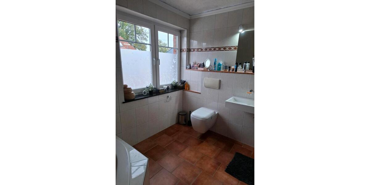 Etagenwohnung Gronau (Westfahlen) - 2 Zimmer, 120 m&sup2;, 980&euro; | Angebot:26532709