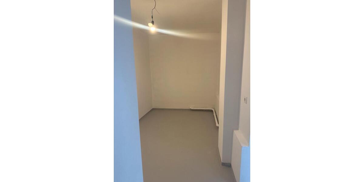 Einfamilienhaus Haldensleben - 5 Zimmer, 150 m&sup2;, 900&euro; | Angebot:25571006