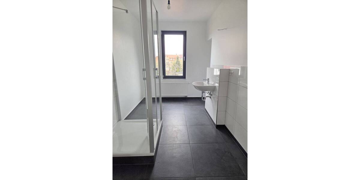 Etagenwohnung Eisenach - 2 Zimmer, 62 m&sup2;, 521&euro; | Angebot:26554323