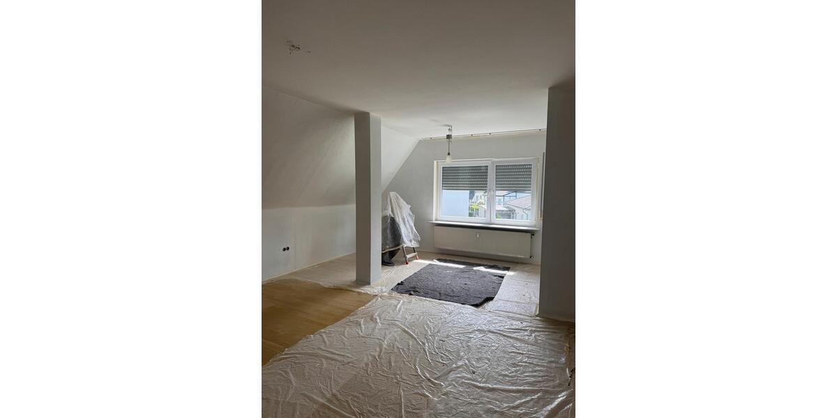 Dachgeschoßwohnung Herborn - 5 Zimmer, 90 m&sup2;, 800&euro; | Angebot:26522685