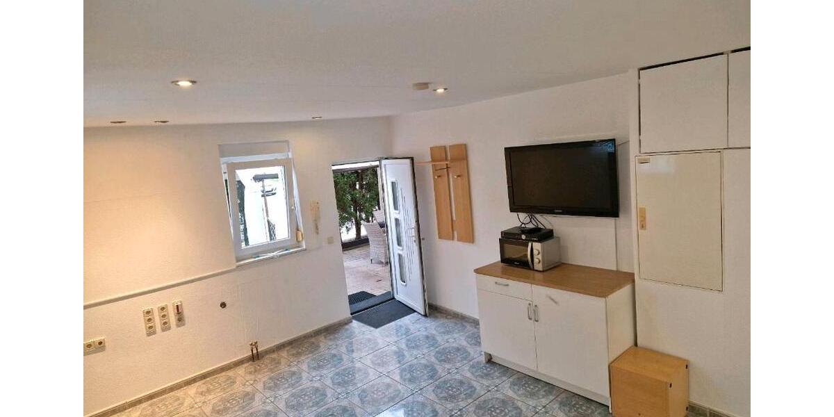 Erdgeschoßwohnung Weinstadt - 1 Zimmer, 30 m&sup2;, 690&euro; | Angebot:26693289