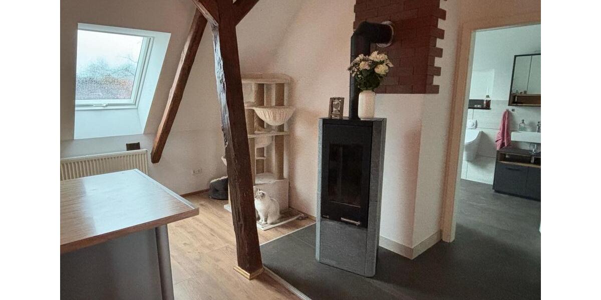 Dachgeschoßwohnung Eicklingen - 2 Zimmer, 90 m&sup2;, 800&euro; | Angebot:26261956