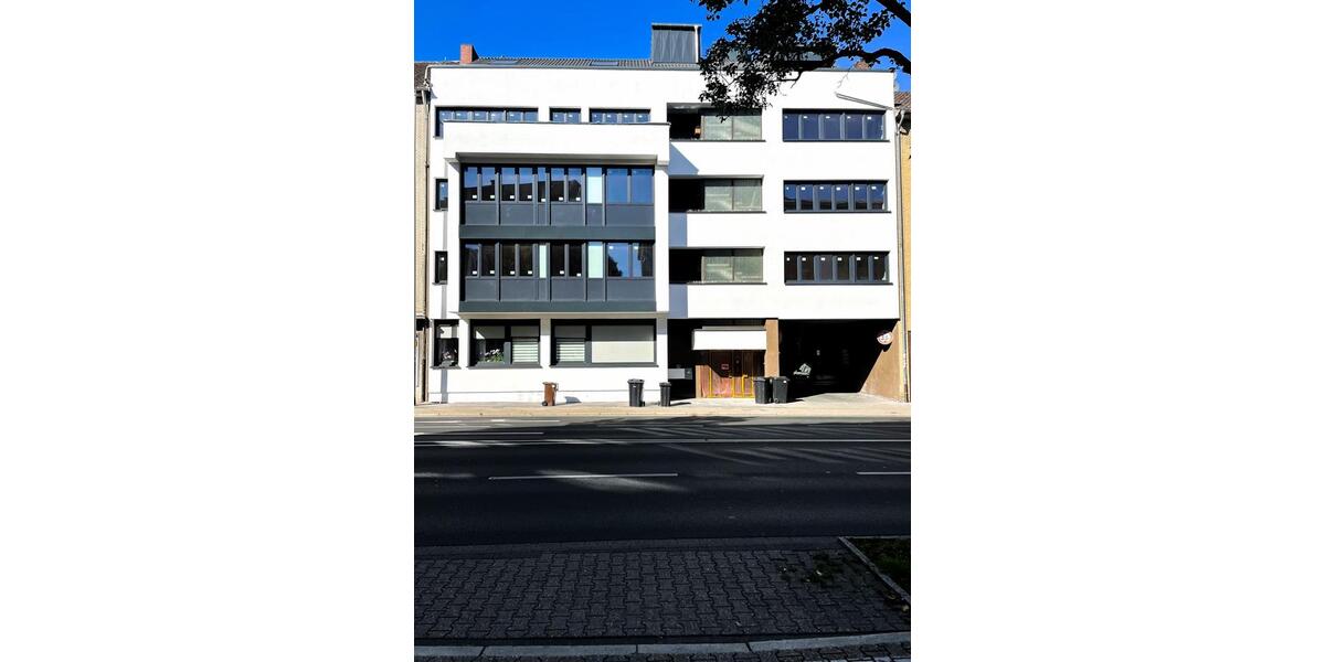 Etagenwohnung Mönchengladbach Süd - 4 Zimmer, 83 m&sup2;, 1.600&euro; | Angebot:23820433