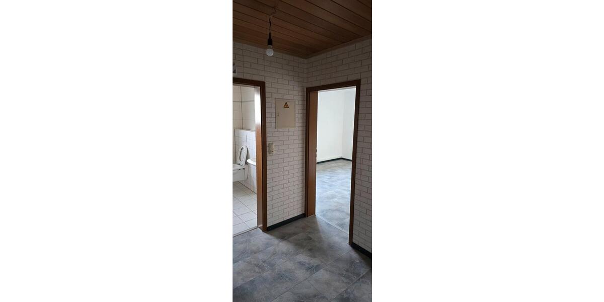 Erdgeschoßwohnung Bad Soden-Salmünster Salmünster - 4 Zimmer, 101 m&sup2;, 1.000&euro; | Angebot:26648494
