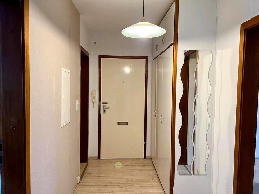 Zimmer in Laatzen ab 01.12 frei zimmer