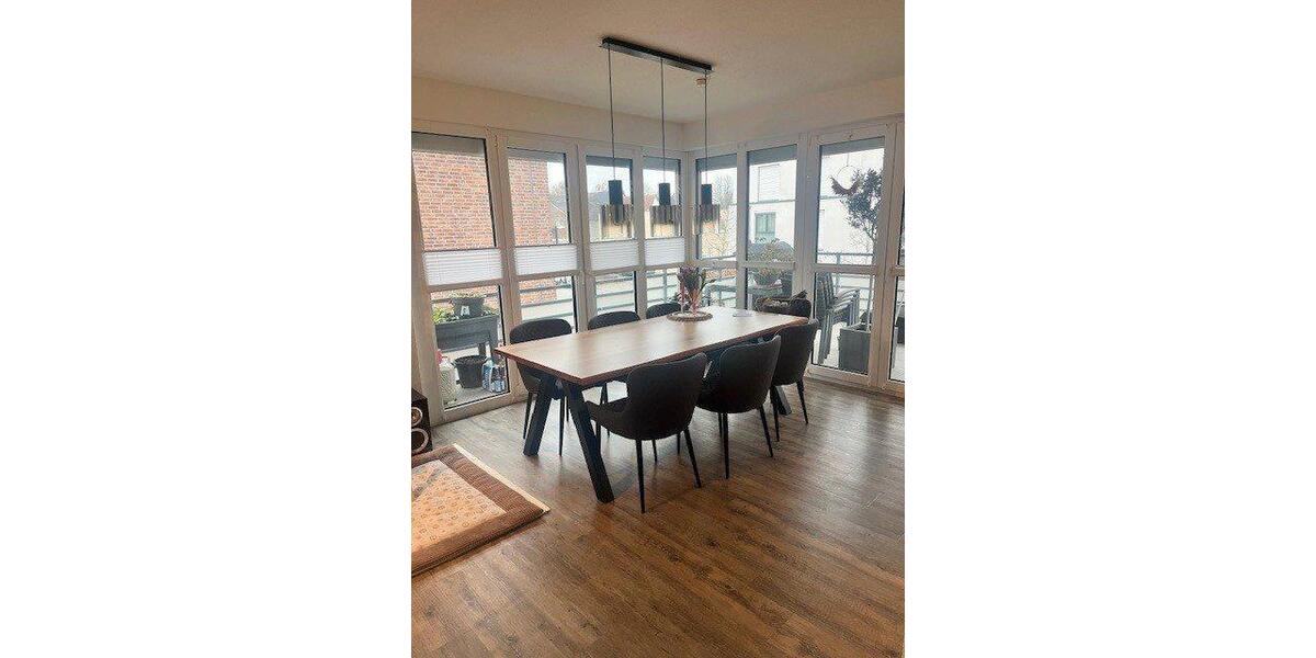 Etagenwohnung Lingen (Ems) - 4 Zimmer, 95 m&sup2;, 1.000&euro; | Angebot:26004702